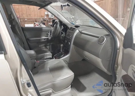 2006 Suzuki Grand Vitara Luxury из США, поврежденный, VIN JS3TD947464102420